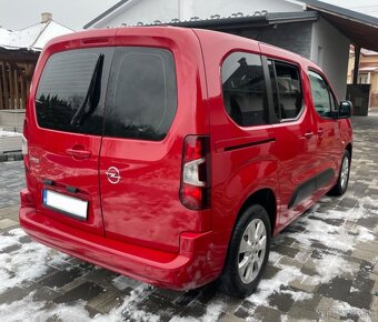 Opel Combo 1.2 Life 81kw 2019 M6 - 11