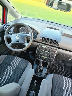 VW Sharan 2009 - 11