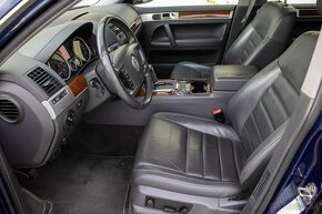 Volkswagen Touareg 3.0 TDI V6 - 11