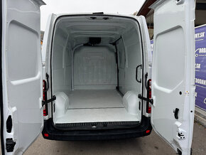 Renault Master Furgon 2,3 DCi chladiak - 11