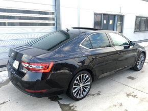 ŠKODA SUPERB 2.0 TDI 190K L&K DSG. PANORAMA FULL výbava - 11