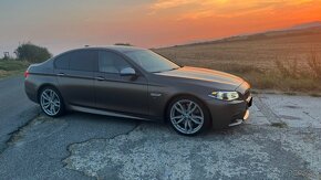 BMW M550D xDrive - 11