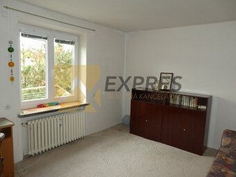 RK EXPRES - predaj 4 izbový byt v Handlovej, 90 m2, ul.29.au - 11