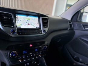 Hyundai Tucson 1.7 CRDI A/T 2016 - 11
