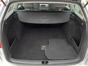 Volkswagen Passat Variant 2.0 TDI Comfortline DPF - 11