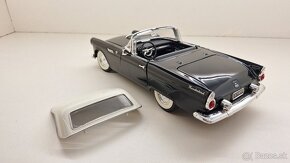 1:18 CHEVROLET THUNDERBIRD - 11