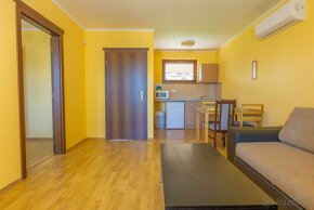 NA PREDAJ: APARTMÁNOVÝ DOM, VEĽKÝ MEDER - 11