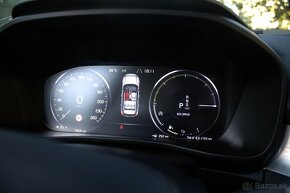 Volvo XC40 D3 Momentum Automat AT8, odpočet DPH - 11