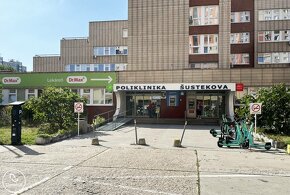 Štýlový 1 izbový apartmán na začiatku Petržalky - 11