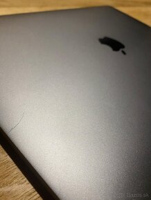 Predám MacBook Pro 13" 2017 - 11