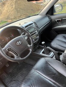 Hyundai Santa Fe 4x4 - 11