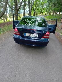 Mercedes c200 - 12