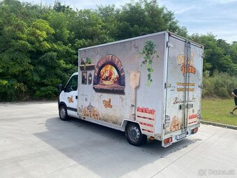 Plne vybavený pizza foodtruck, pripravený na prevádzku - 12