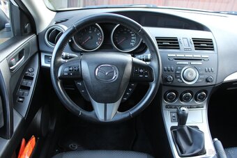 • MAZDA 3 1.6i, 77 kW, benzín, 5-st. manuál, r.v. 2009 • - 12