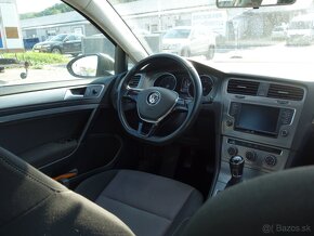 VW Golf - 12