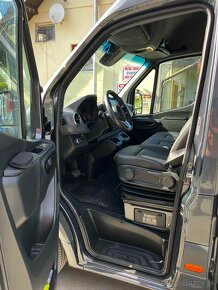 Mercedes Sprinter 319 CDI / 3.0 / V6 / L2H2 / AUTOMAT - 12