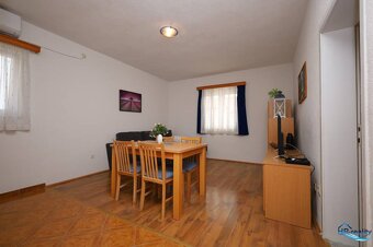 ☀Vodice(HR)-Kompletne zariadený apartmán so strešnou terasou - 12