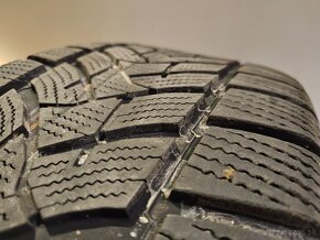 Kvalitné zimné pneumatiky DUNLOP Wintersport - 235/60 r18 - 12