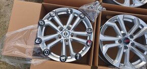 Nissan  honda toyota 5x114,3 r17 suzuki   renault - 12