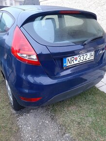 Ford fiesta - 12