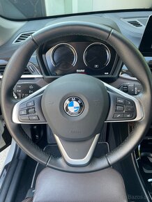 BMW X1 xDrive20i - 12