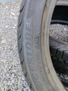 Celoročné pneumatiky 225/40 r18 - 2ks Bridgestone. - 12