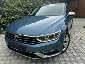 Volkswagen Passat B8 Alltrack 2.0 TDi DSG 140 kW 2017 - 12