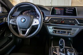 BMW Rad 7 730D - 12