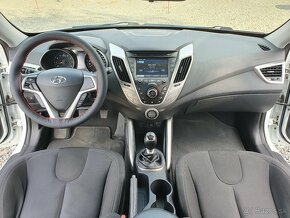 Hyundai Veloster 1.6 GDI - 12