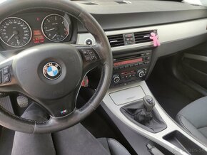 BMW 325d Lim E90 - 12