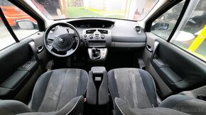 Renault Megane Scenic 1.9dci 7miest - 12