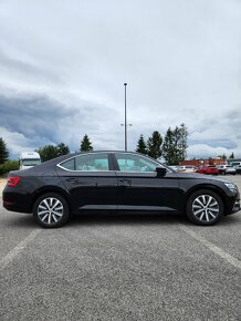 Škoda Superb iV Style Plug-in Hybrid - 2024 - - 12