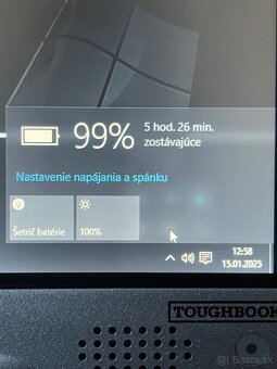 Panasonic CF19 odolný tablet - 12