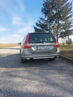 Volvo V70 2012 D5 158kw biturbo - 12