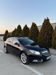 Opel Insignia 2.0 CDT - 12