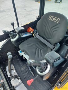 JCB 8026 CTS (< 3t) - 12