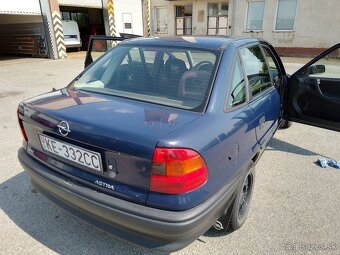 Opel Astra Classic 1.6 benzín - 12