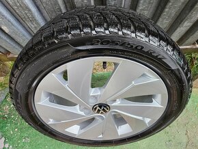 Atraktívna, originálna zimná sada VW - 5x112 r17 +205/50 r17 - 12