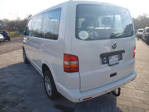 VW Transporter T5 1,9TDi  BUS - 12