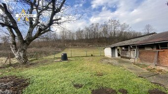 Na predaj rodinný dom v Mihálygerge  na pozemku 1 371 m2. - 12