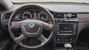 Škoda Superb 3.6 FSI V6 4x4 L&K DSG - 12