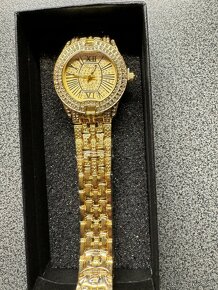 Nádherné luxusné hodinky - 12