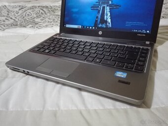 HP ProBook. Intel – i3. 13,3". SSD 256 GB. Nová baterka. - 12