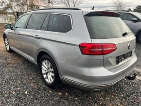 Volkswagen Passat Variant Comfortline 1.6TDi 88kw DSG - 12