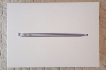 MacBook Air M1 Space Gray 8/256GB, Batéria 99% - 12