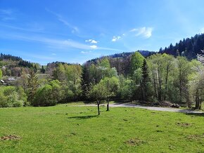 Slnečný pozemok vhodný na výstavbu - Zákopčie - 12