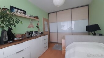 Ponúkame na predaj 4 izbový byt, 68m2, sídl. Terasa, Hronská - 12