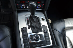 Audi Q7 3.0 TDI quattro tiptronic - 12