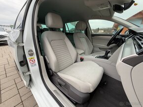 Volkswagen Passat Variant 2.0 TDI DSG Executive EVO - 12