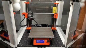 Original Prusa MK3S+ s LACK stolíkom - 12